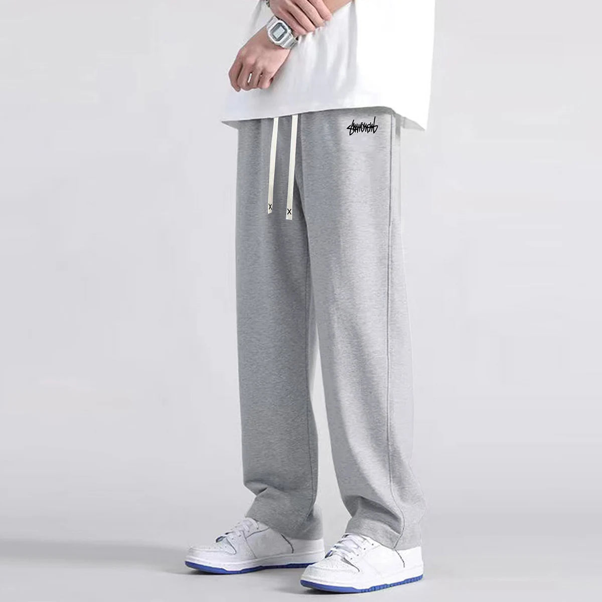 Straight leg jogging pants,